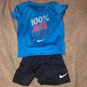 Nike shirt and matching shorts set